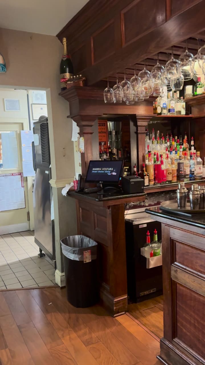 Mamma Ventura Restaurant & Pizzeria