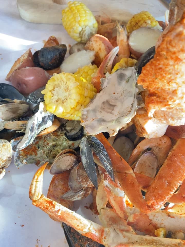 Video review of The Crab Pot