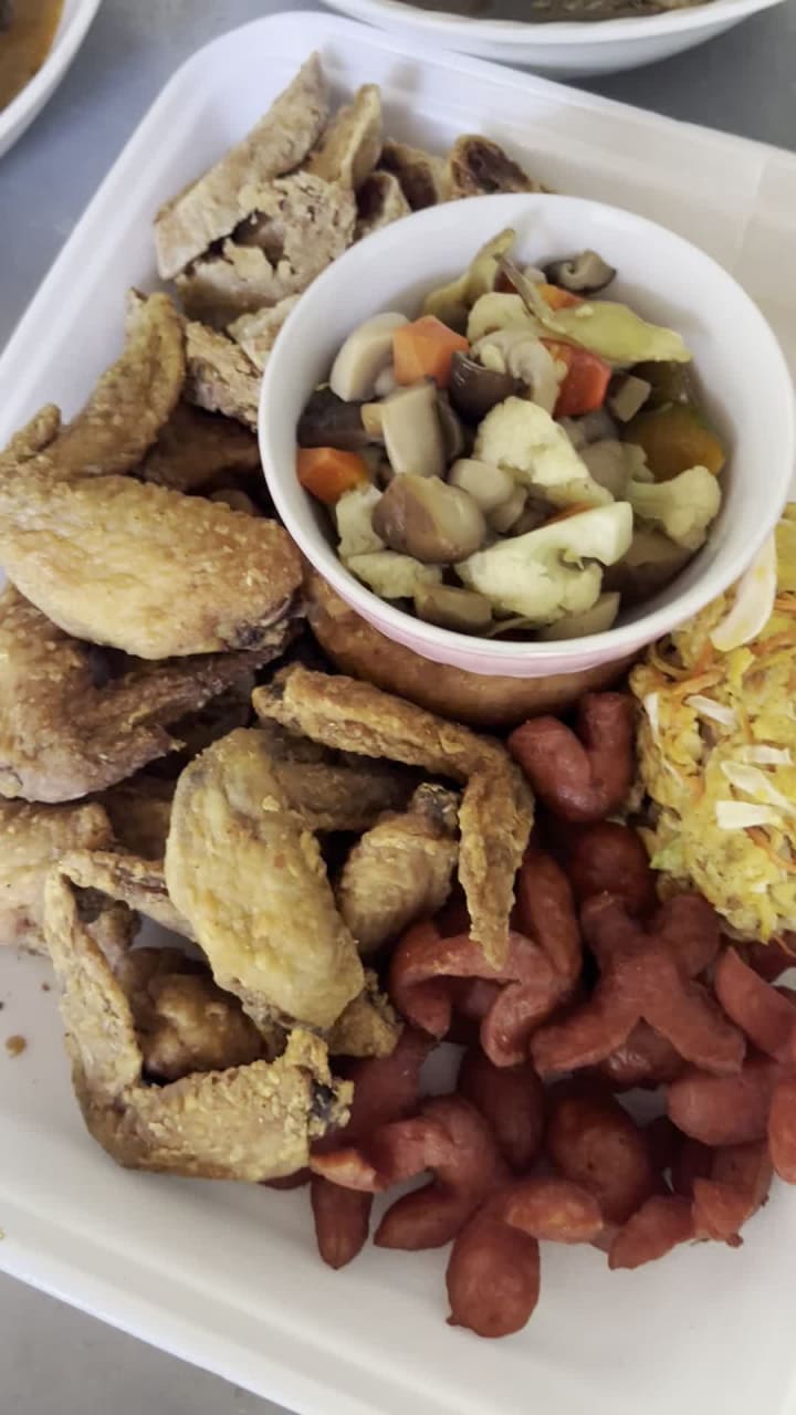 Hotel And Restaurant Bei King