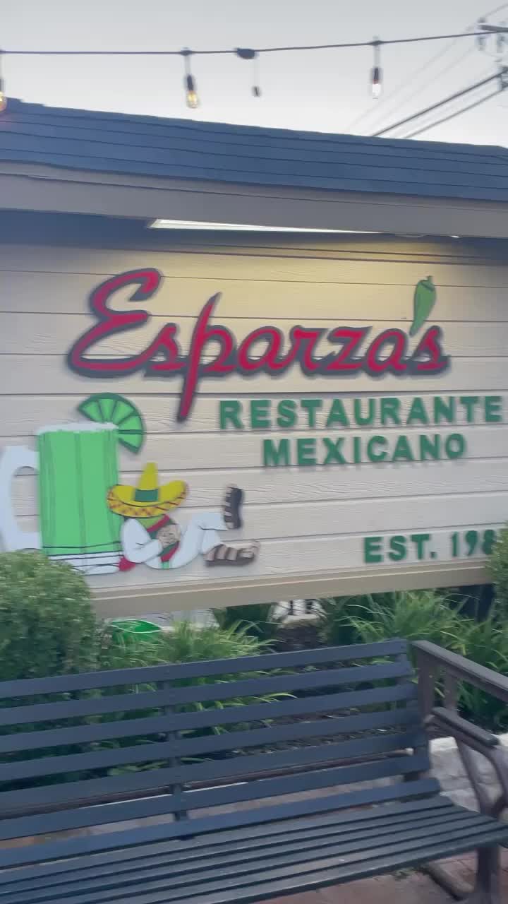Video review of Esparza's Restaurante Mexicano