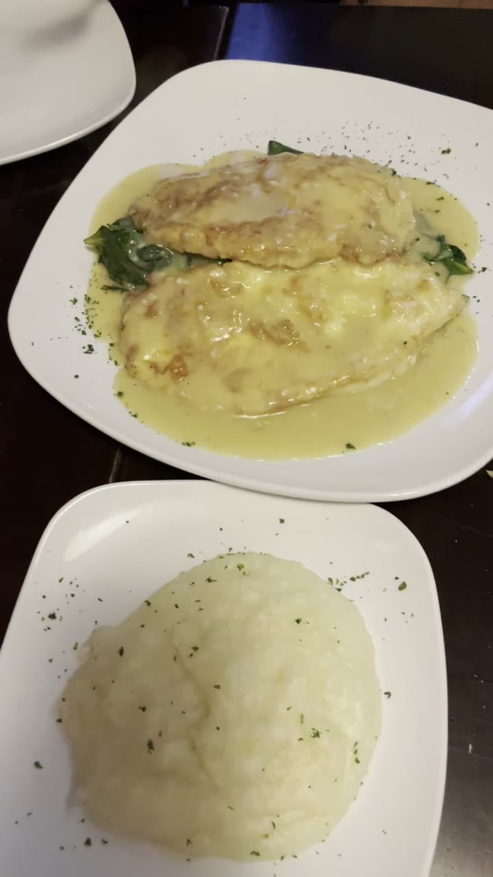 Sangarita's Tapas Wine