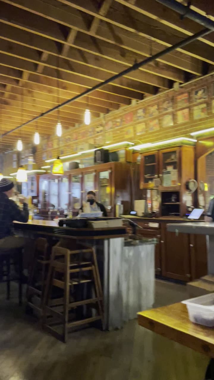 Video review of McGlinn's Public House