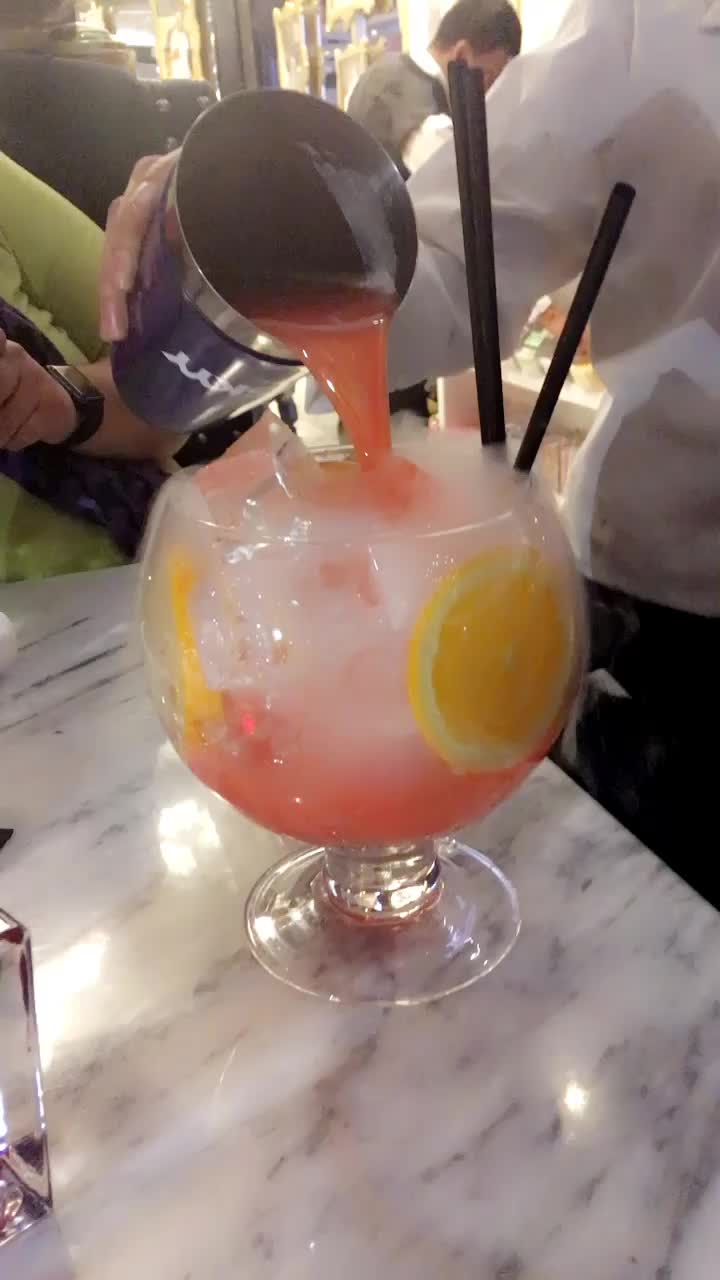 Sugar Factory American Brasserie