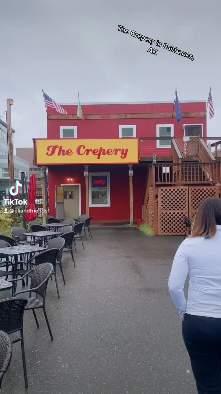 Video review of The Crepery