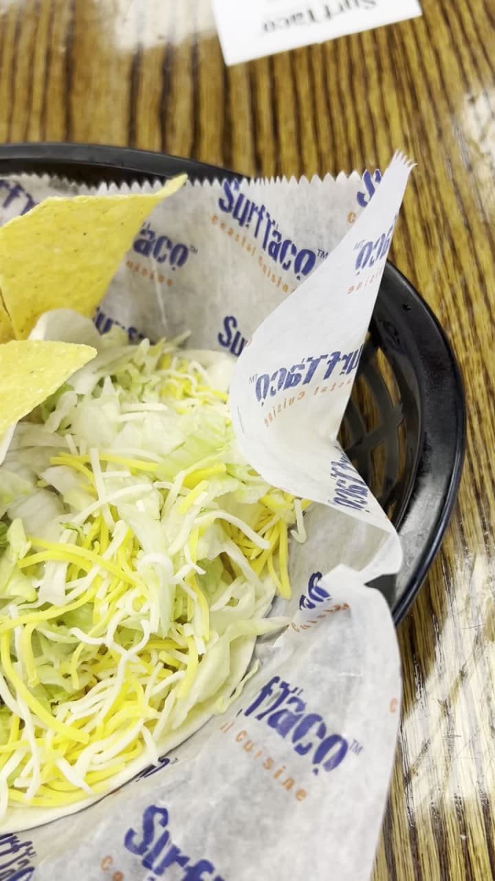 Video review of Surf Taco