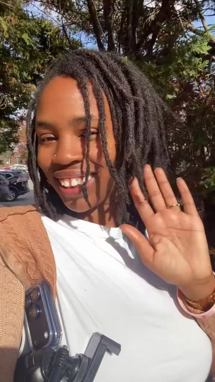 Video review of Frosty Caboose