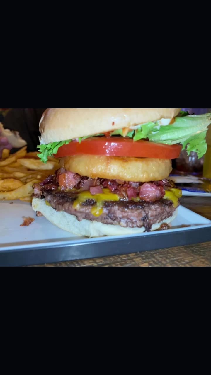 Chardon Tavern & Grill