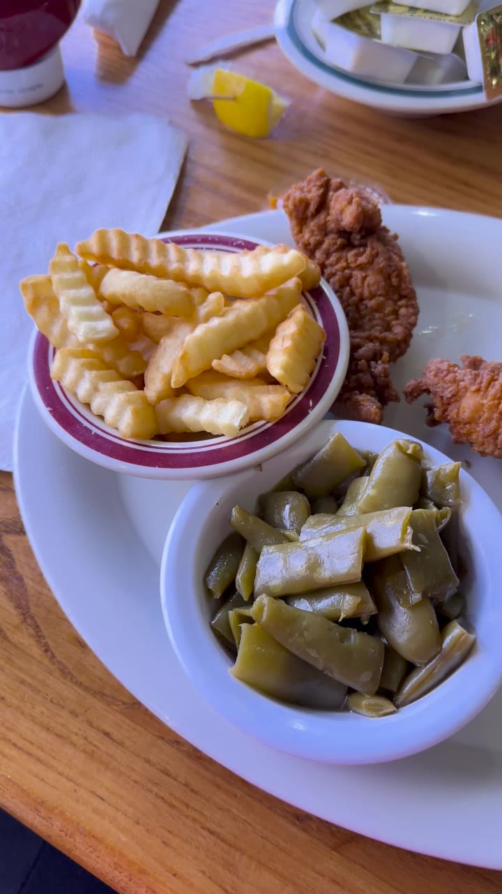 Carver's Orchard & Applehouse Restaurant