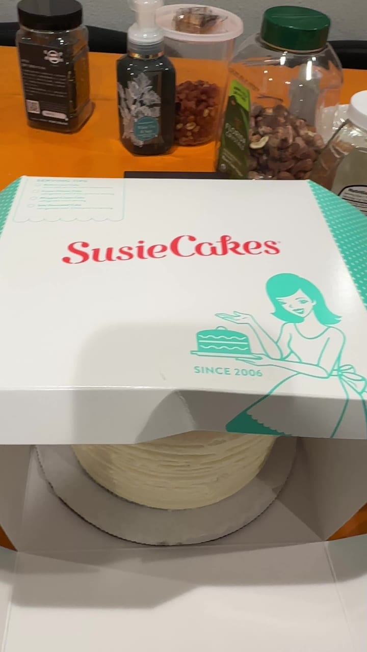 Video review of SusieCakes