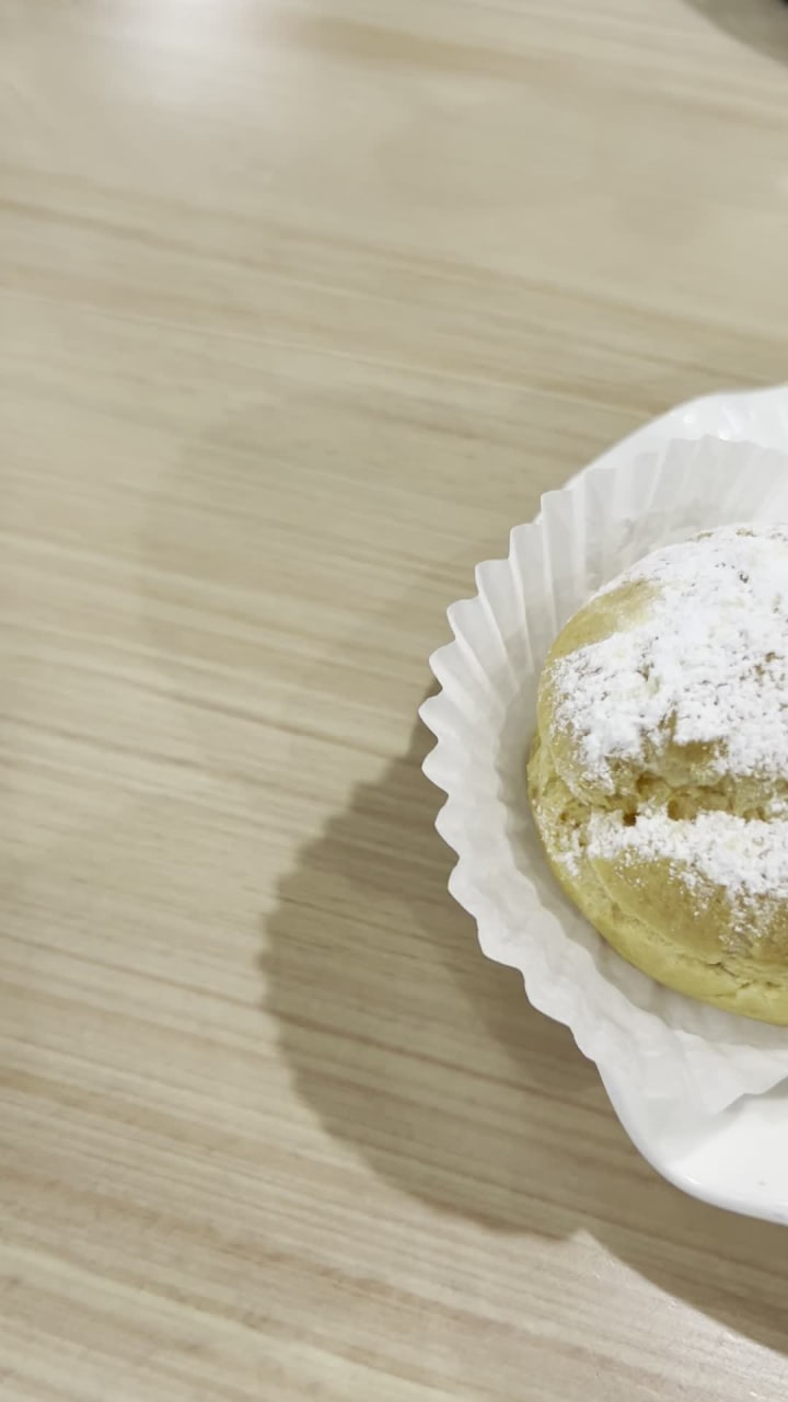 Mia's Bakery & Coffee Shop