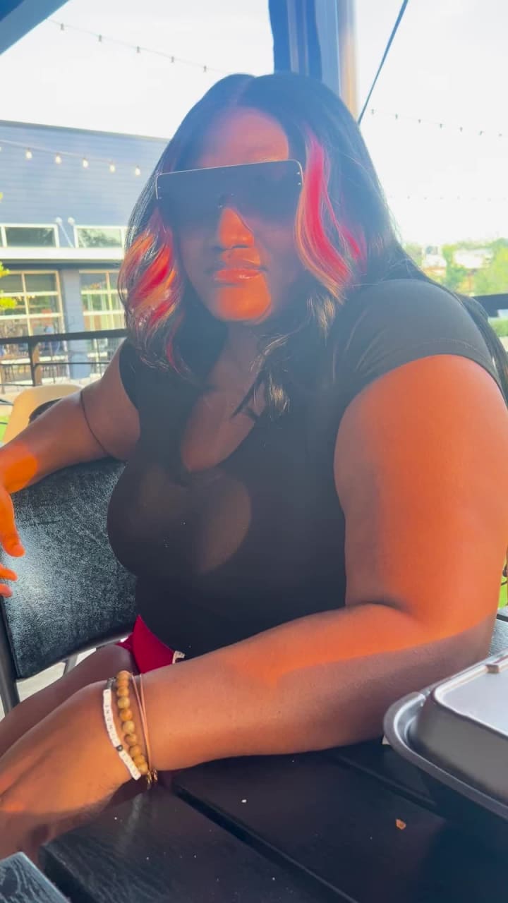 Nouveau Bar & Grill – Jonesboro