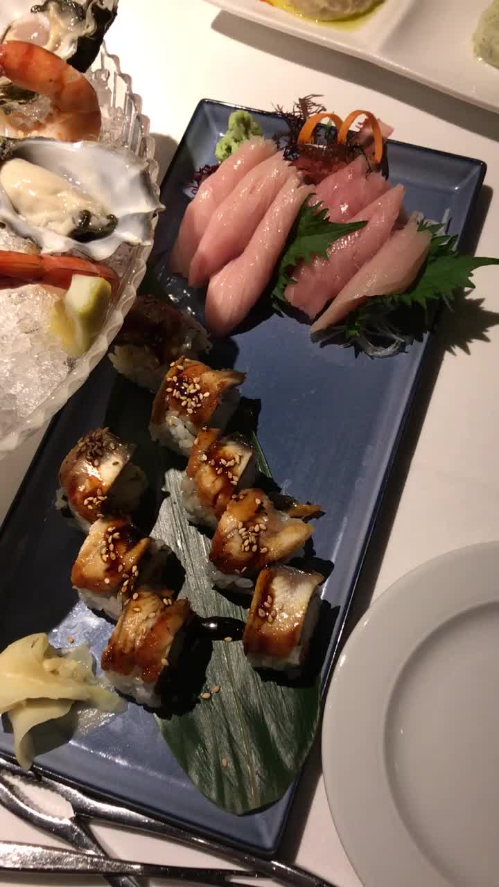 Video review of Blue Water Cafe + Raw Bar