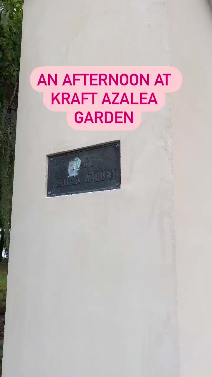 Video review of Kraft Azalea Garden