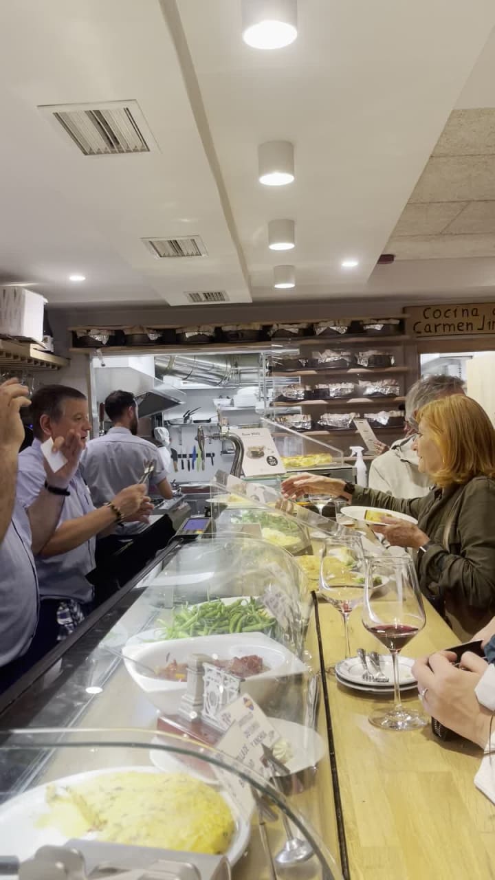 Video review of La Viña