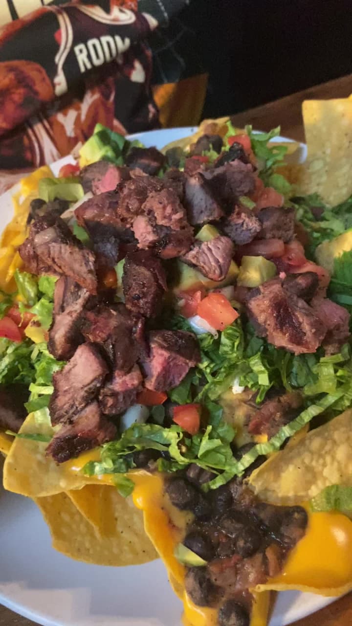 Video review of 3 Monkeys Bar & Grill