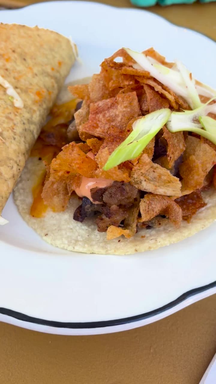 Video review of Antique Taco Wicker Park