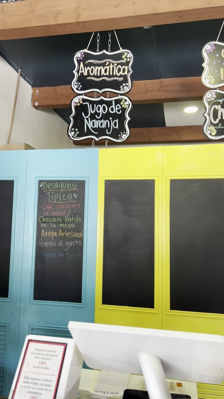 Tita’s Bakery & Restaurant