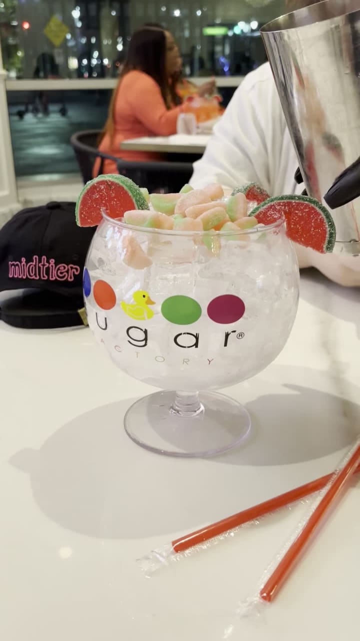 Sugar Factory - Detroit