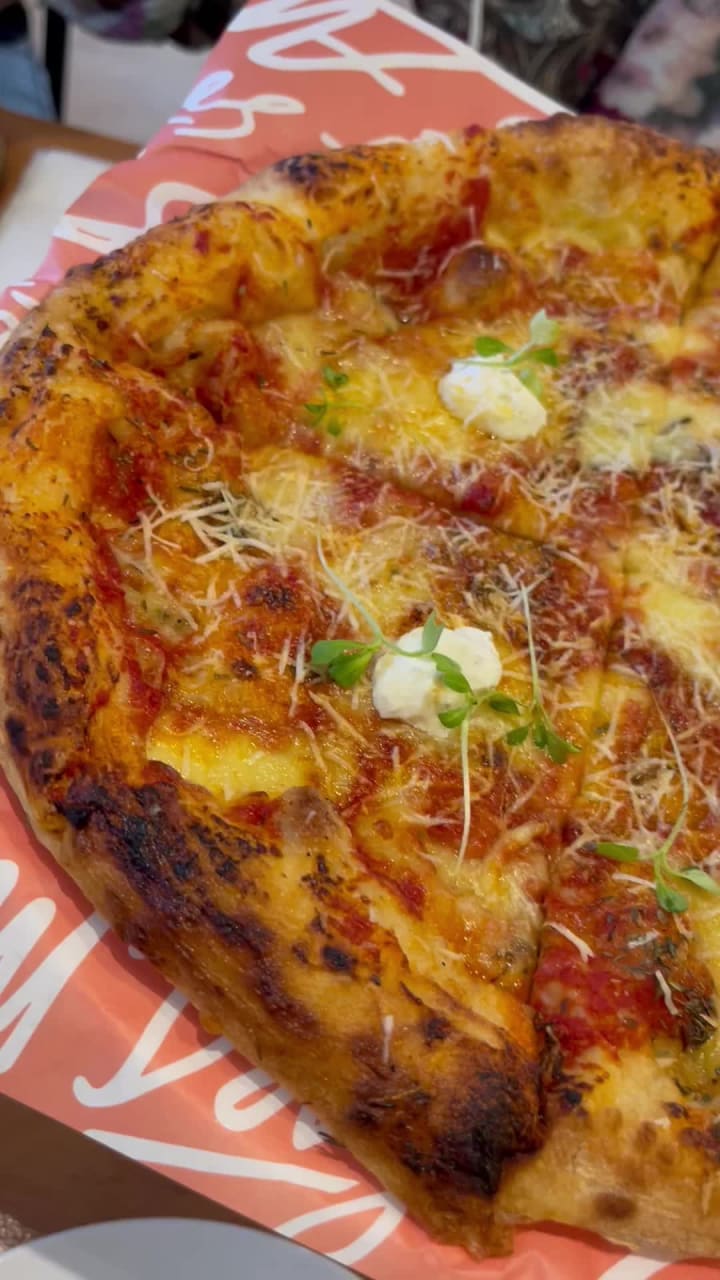 Jones All Day Bistro & Bakery