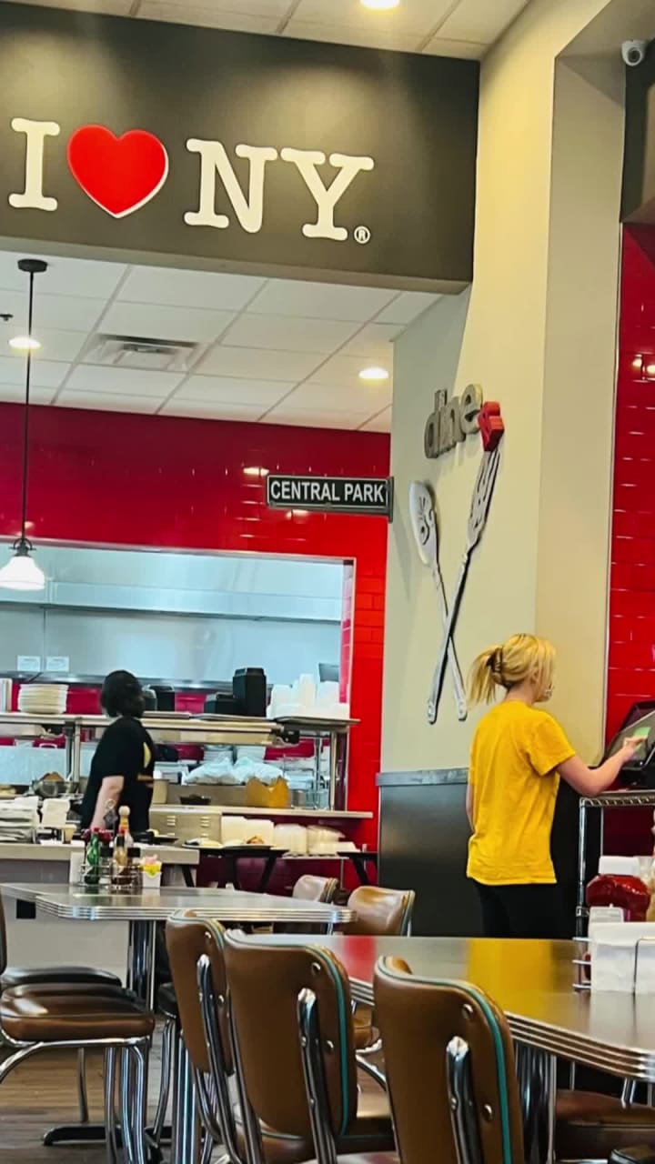 Max and Louie's New York Diner