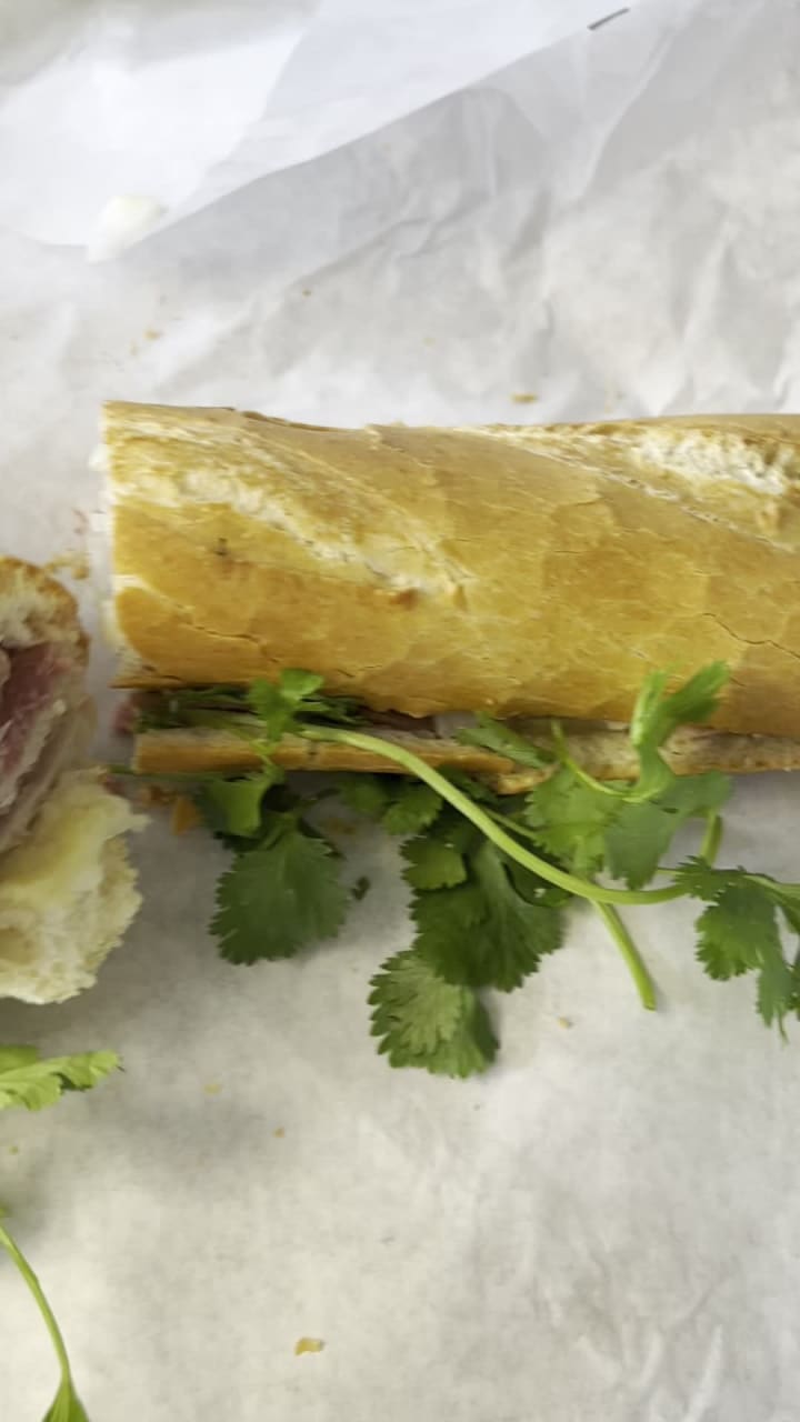 Video review of K Sandwiches