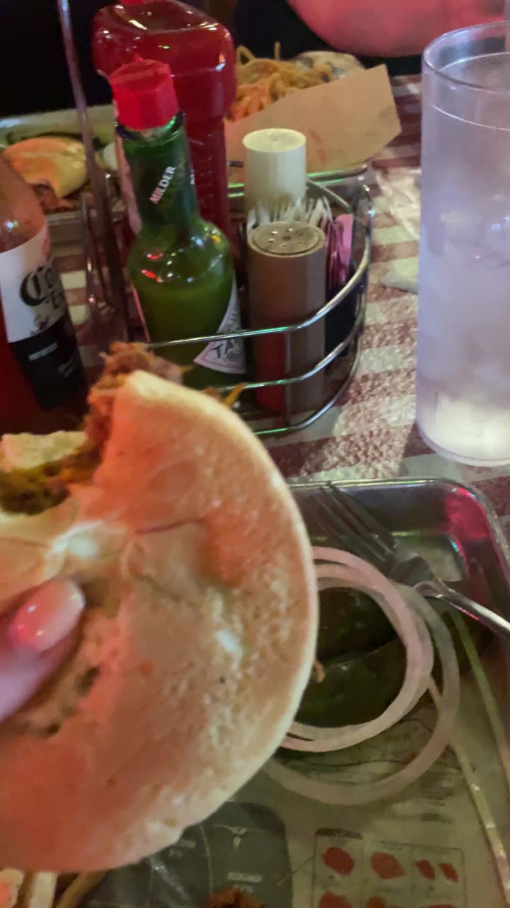 Video review of Riscky's Barbeque