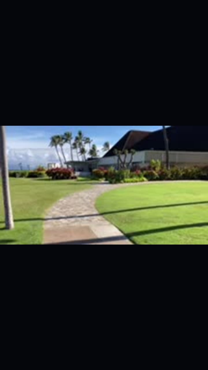 Royal Lahaina Resort & Bungalows