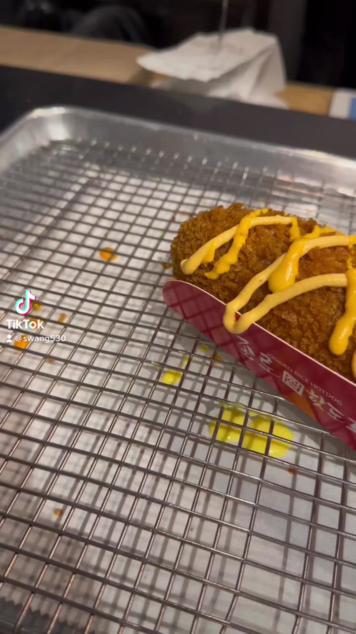 Video review of Jongro Rice Hot Dog