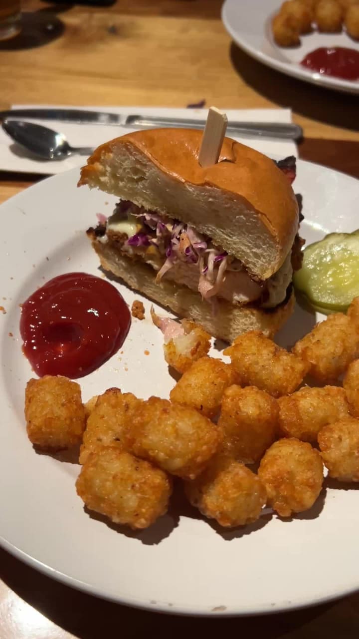 Mick O'Shea's Irish Pub