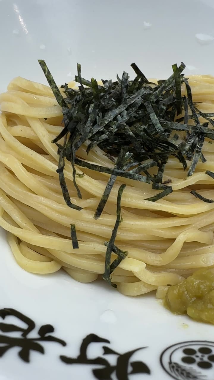 Video review of Yokohama World Porters (横浜ワールドポーターズ)