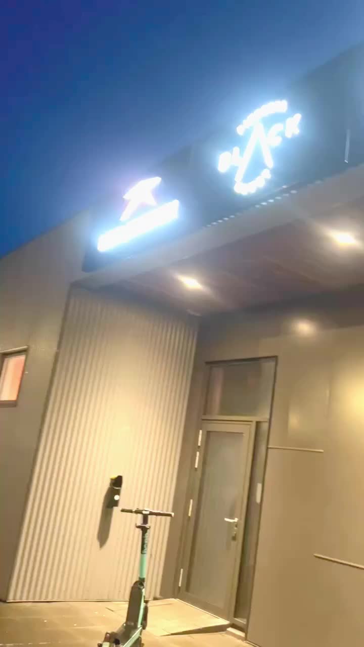 Black Crust Pizzeria