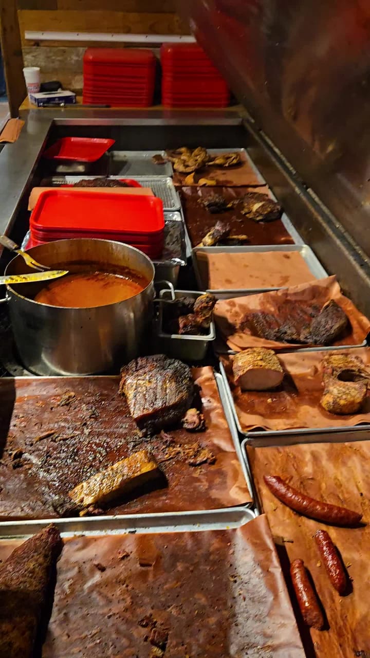 Video review of Cooper's Old Time Pit Bar-B-Que