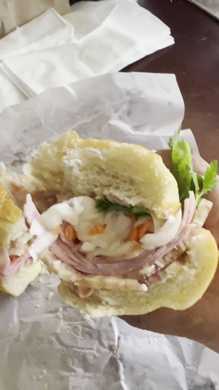 Video review of Ba'le