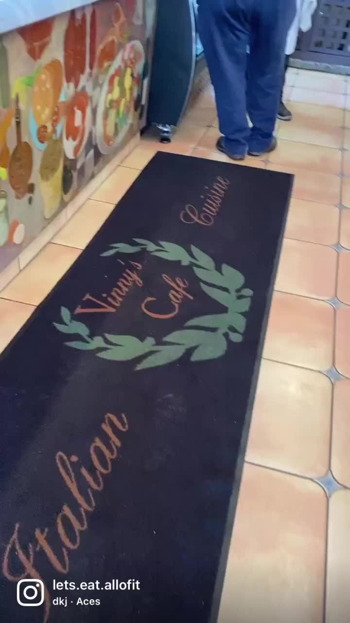 Vinny's Cafe