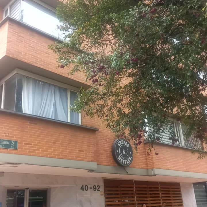 Crepes & Waffles Parkway