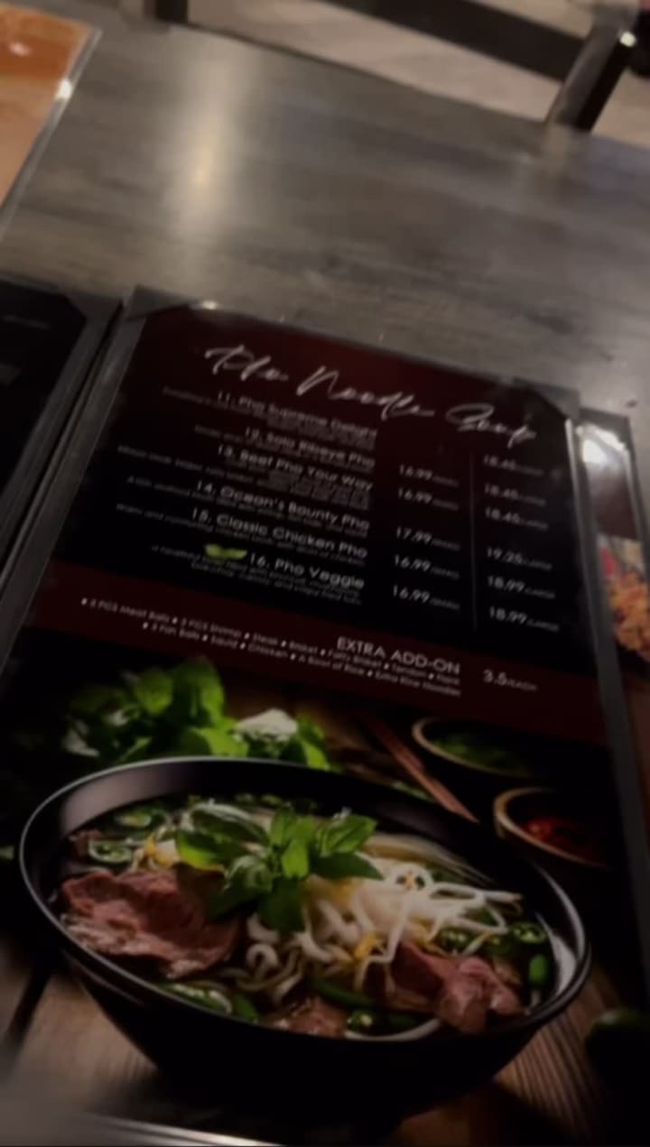 MR. PHO California Kitchen and Bar