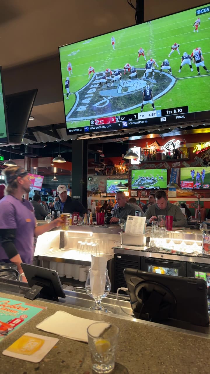 Sickies Garage Burgers & Brews