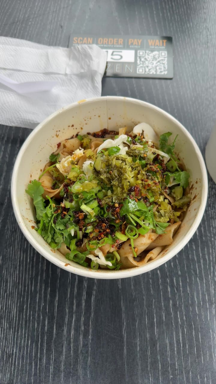 Video review of Bang Bang Noodles