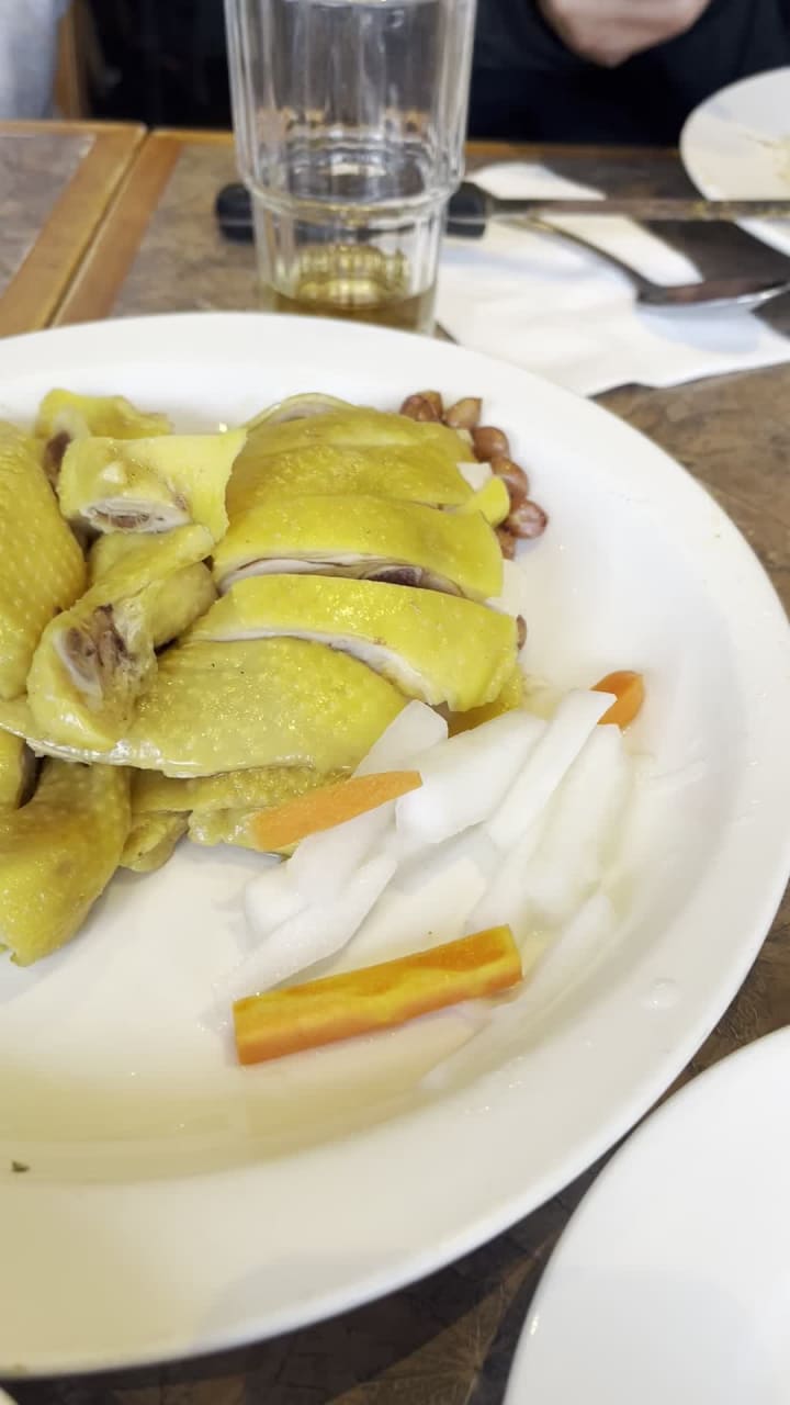 Video review of Café Gloucester 告羅士打餐廳