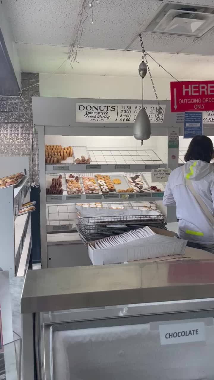 Peter Pan Donut & Pastry Shop