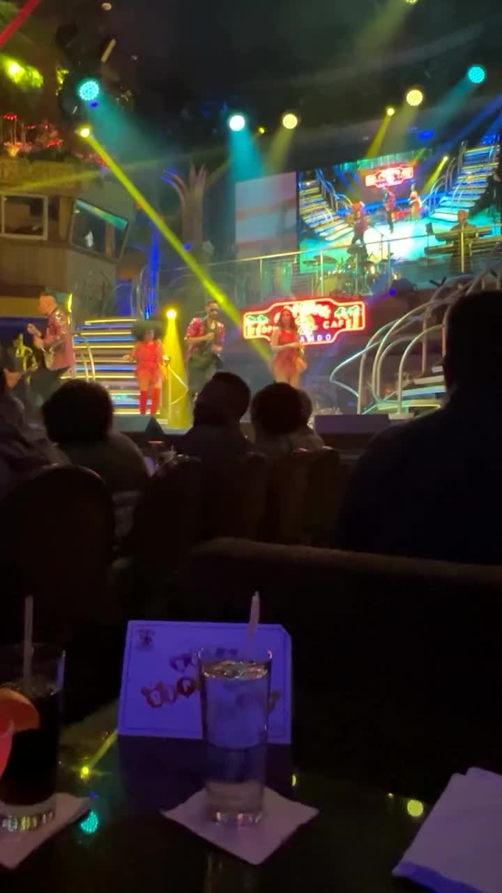 Mango's Tropical Cafe