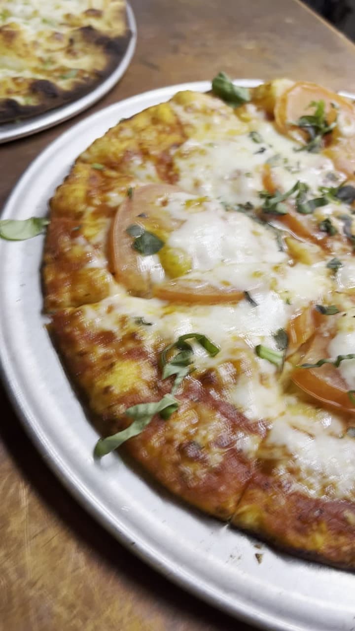 Nutbelly Pizzeria and Deli