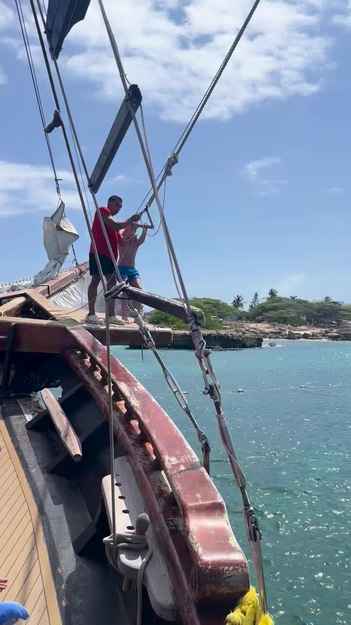 Video review of Malmok Beach