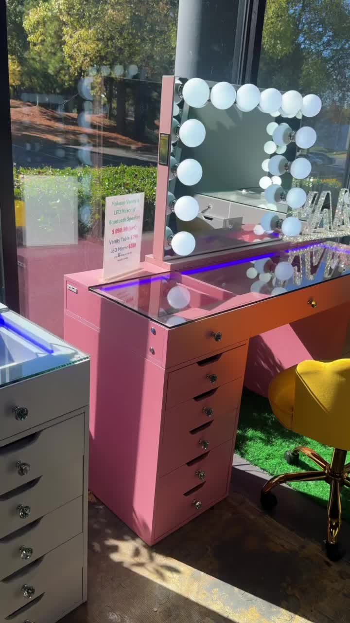 Happy warehouse liquidation 