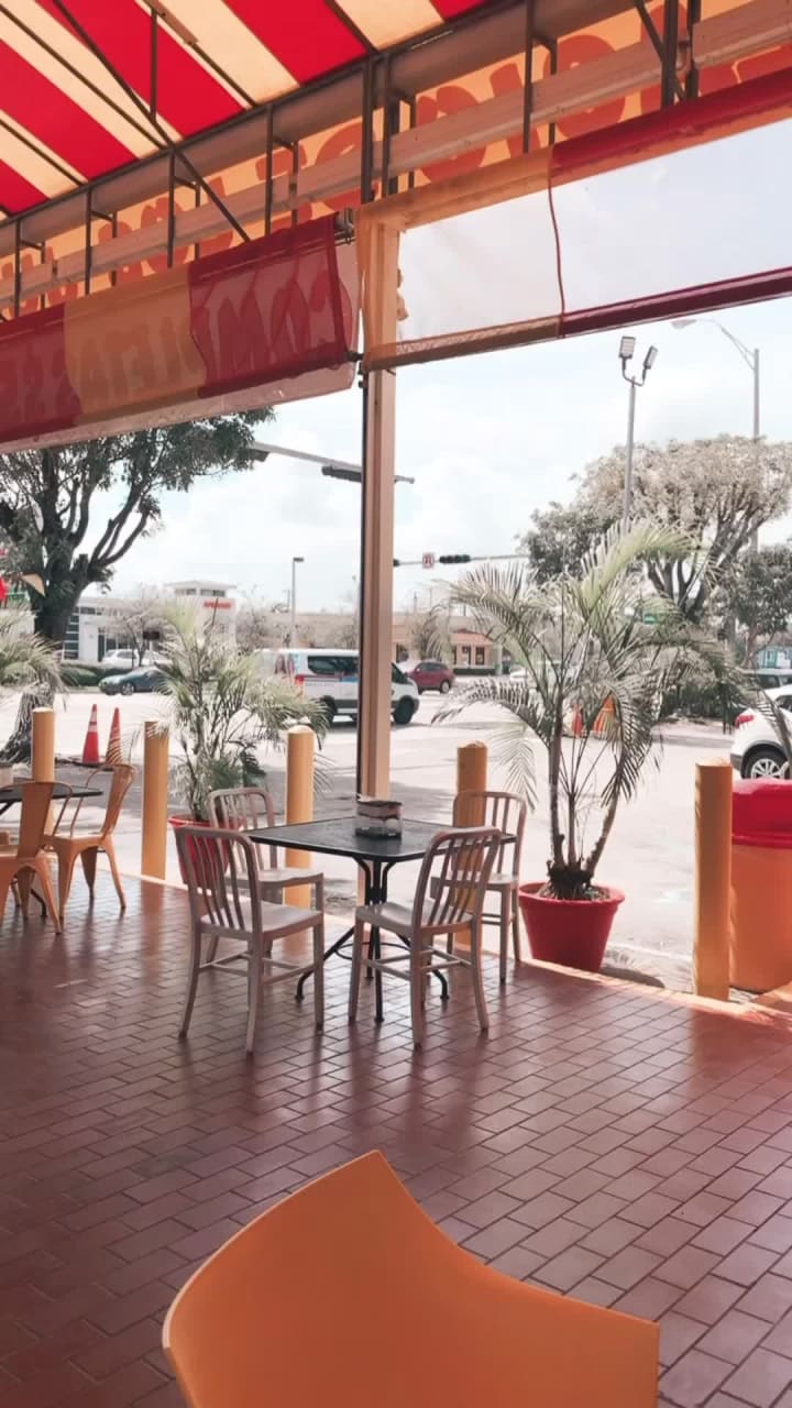 Video review of El Palacio De Los Jugos