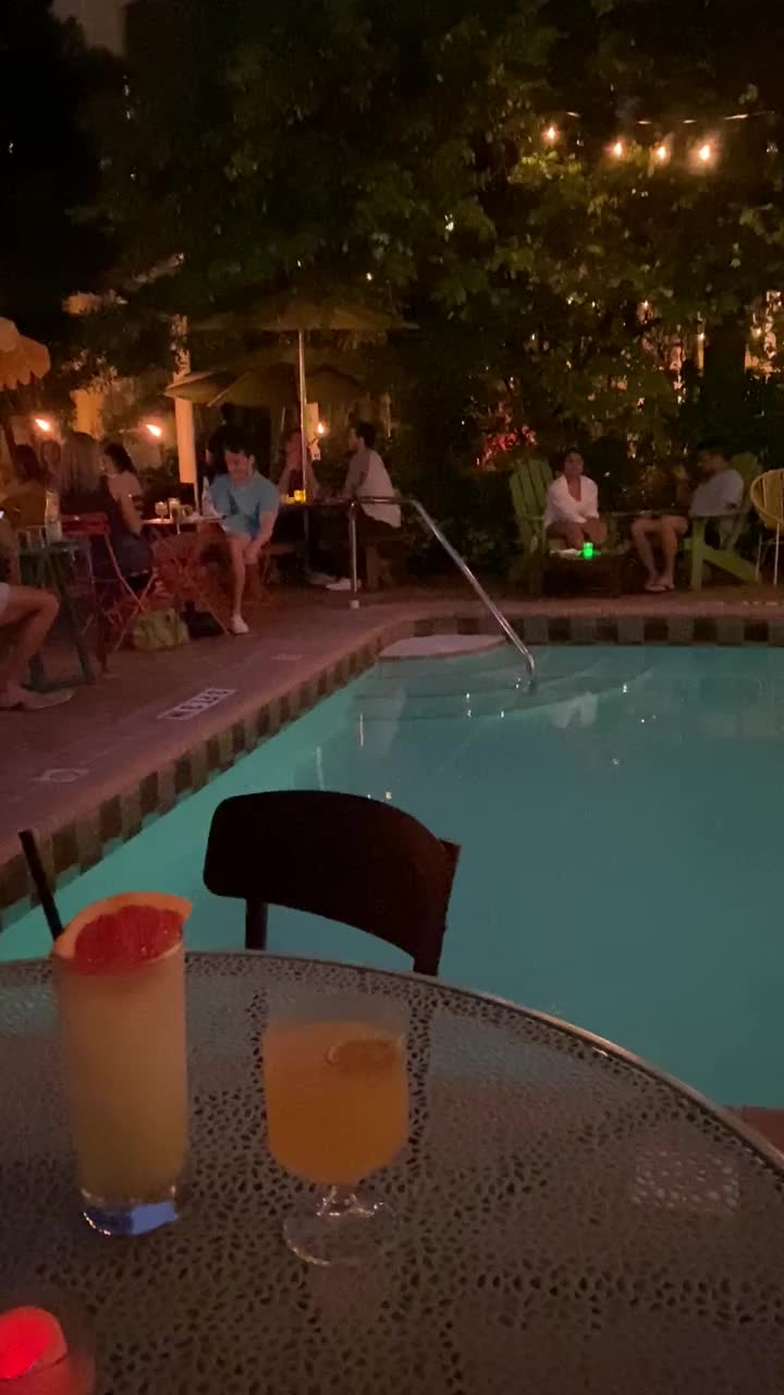 Video review of The Broken Shaker