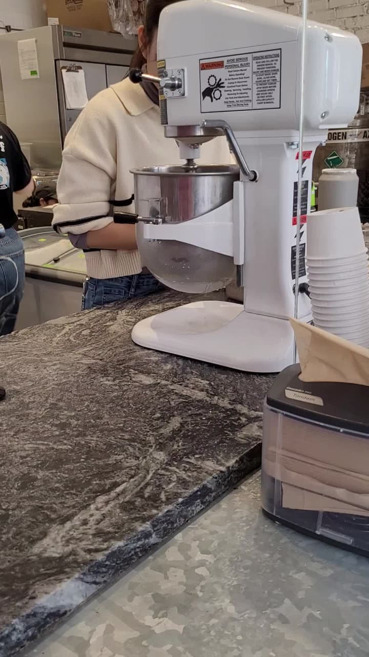 Video review of Mister