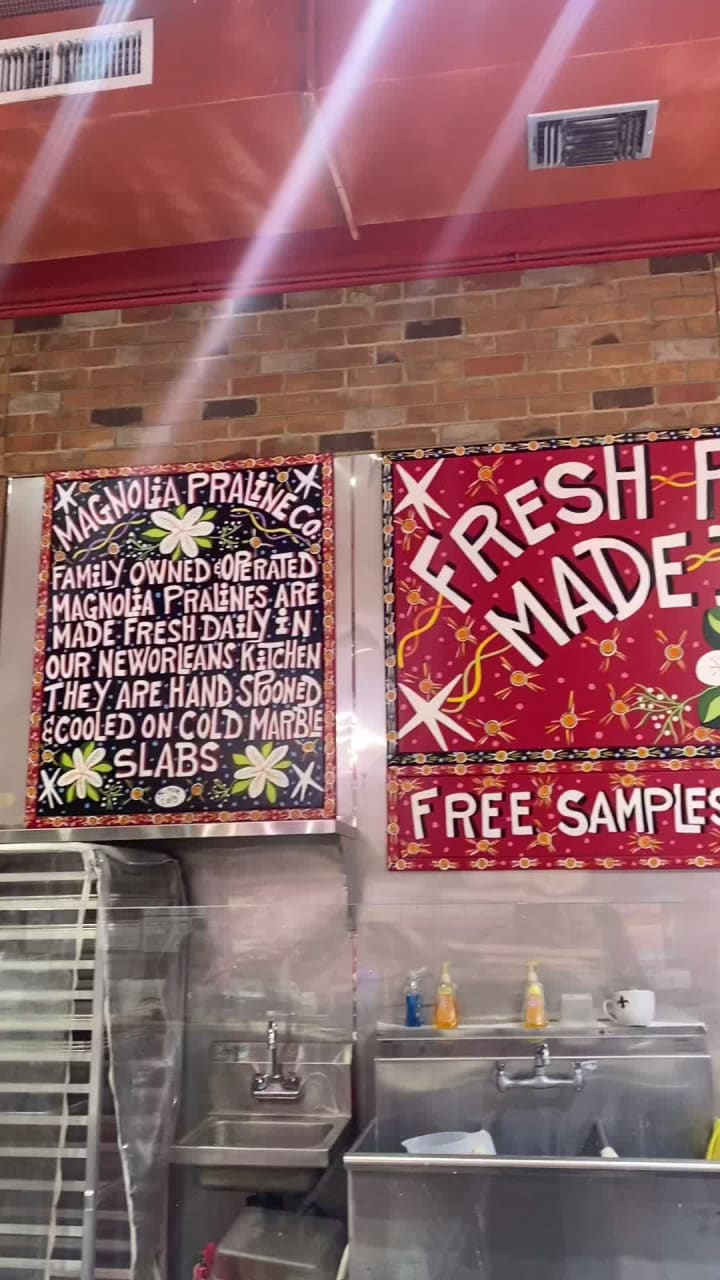 Video review of Magnolia Praline Company