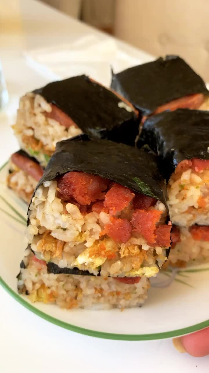 Hula Hoops Restaurant & Bar