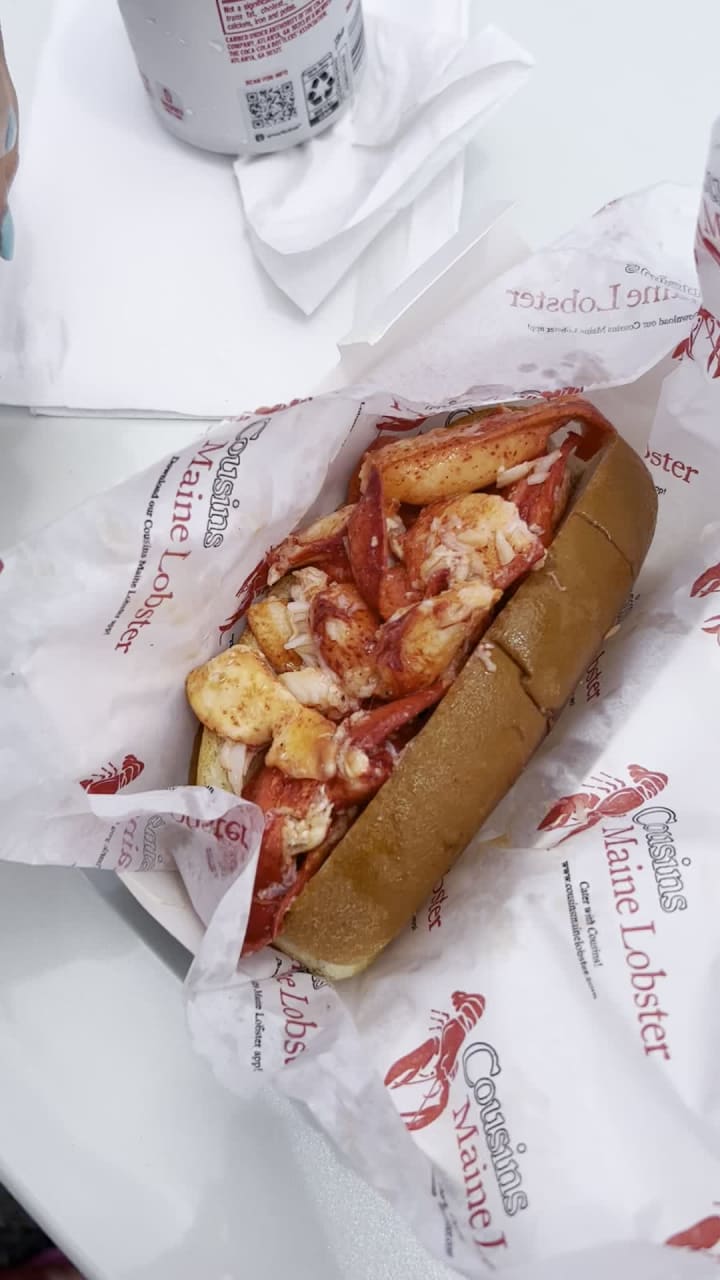 Cousins maine lobster